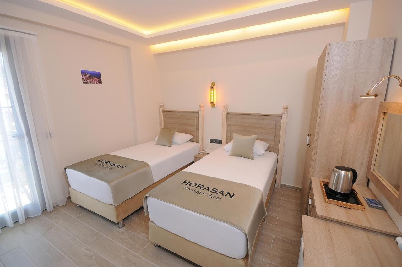 Horasan Hotel Çeşme Exteriör bild
